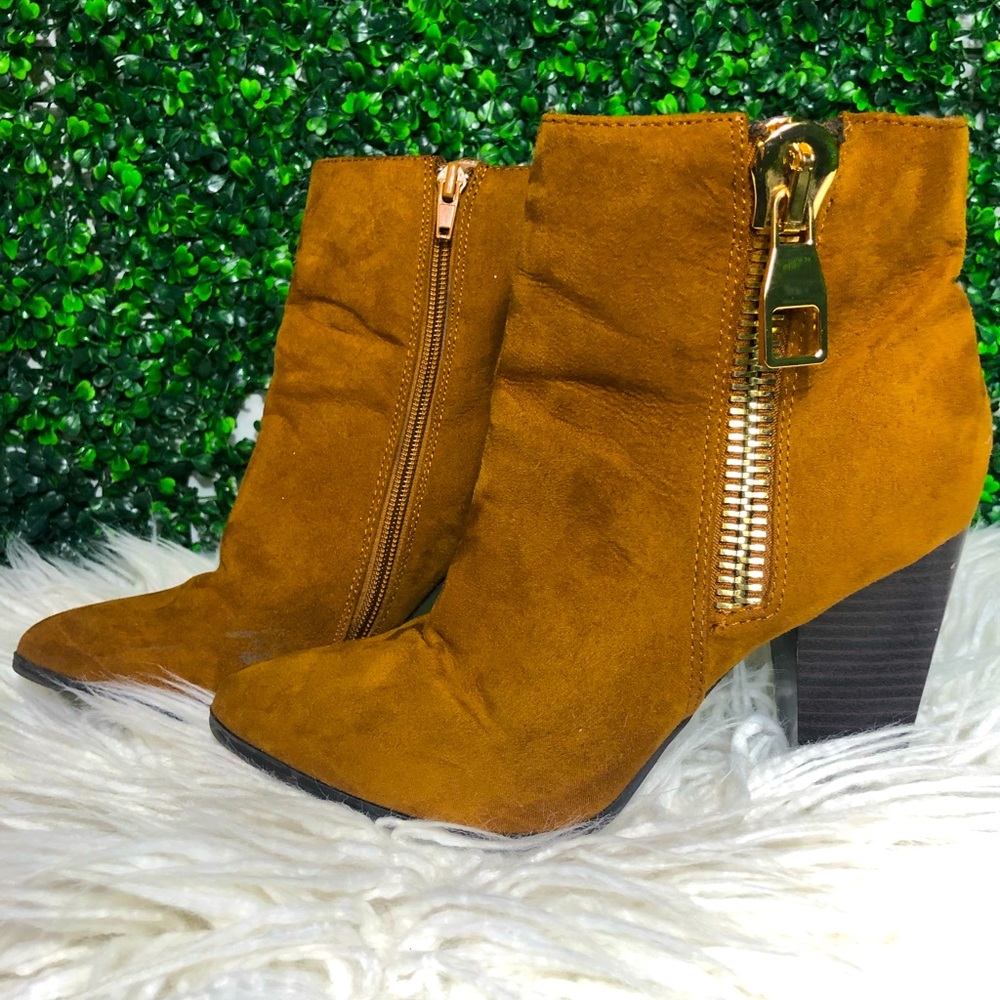 Express Camel booties with gold zipper. Size 7. Gently worn, comfortable.